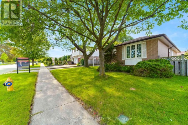 30 Bridlington Street, Toronto, ON, photo 3