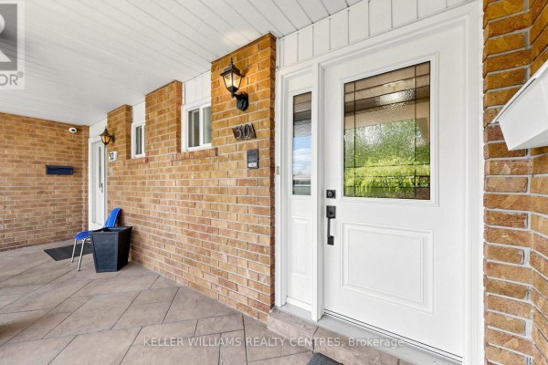 30 Clubhouse Court, Toronto, ON, photo 2