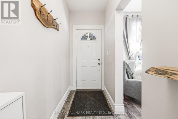 Dining room - 30 Cumberland Avenue, Hamilton, ON L8M1Y7 Photo 4