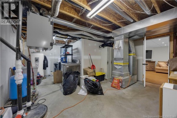 Games room - 30 Dane Row, Willow Grove, NB E2S1L6 Photo 4