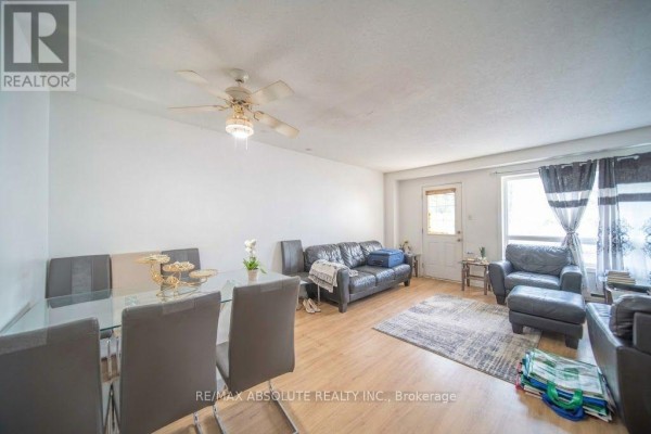 30 E Sonnet Crescent, Ottawa, ON K2H8W8 Photo 5