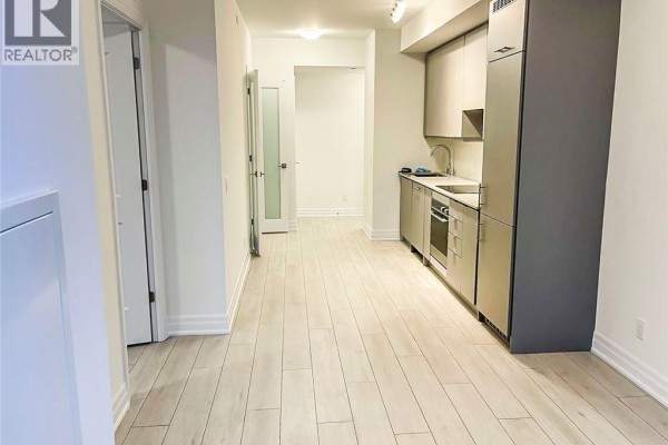 Living room - 30 Elm Drive W Unit# 1906, Mississauga, ON L5B0N6 Photo 4