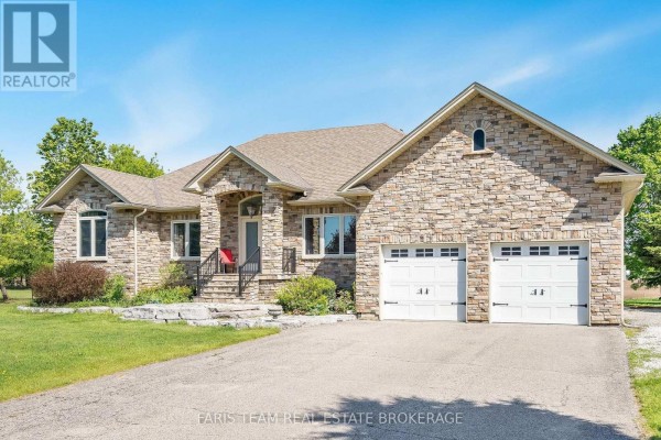 30 Fisher Drive, Adjala Tosorontio, ON, photo 2