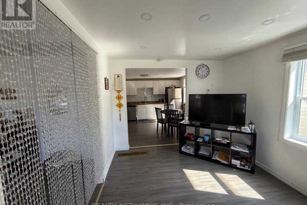 30 Golden Avenue, Timmins, ON, photo 2