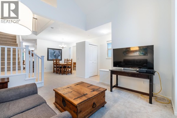 30 Hawthorn Drive, Port Moody, BC V3H0A4 Photo 5
