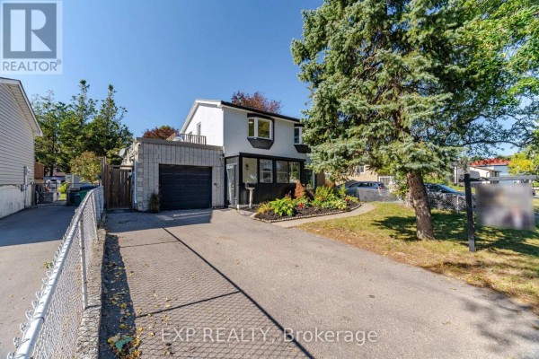 Kitchen - 30 Herkley Drive, Brampton, ON L6V2E8 Photo 2