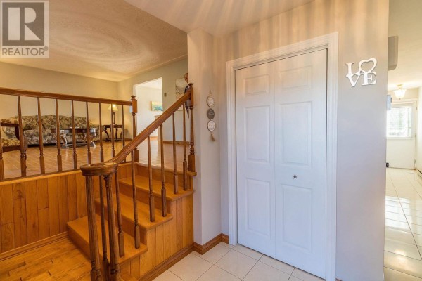 Kitchen - 30 Highcrest St, Sault Ste  Marie, ON P6B5V2 Photo 3