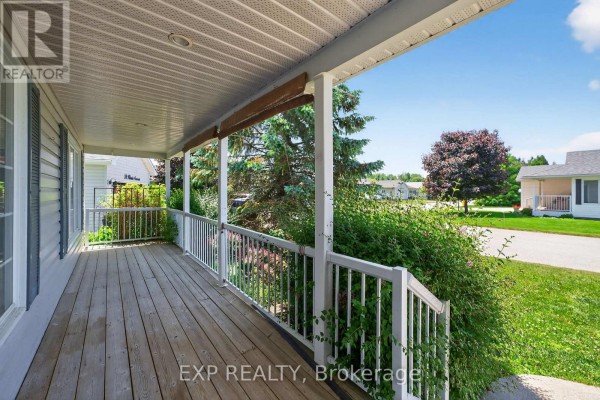 30 Illinois Crescent, Wasaga Beach, ON, photo 3