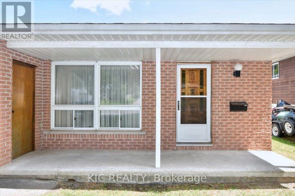 Bedroom 2 - 30 Kawartha Heights Boulevard, Peterborough, ON K9J8B3 Photo 5
