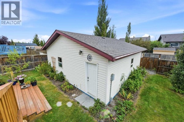 30 Kirkland Close, Red Deer, AB, photo 3