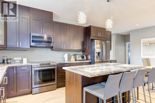 Recreation room - 30 Lakeshore Road, Wasaga Beach, ON L9Z2Y3 Photo 4