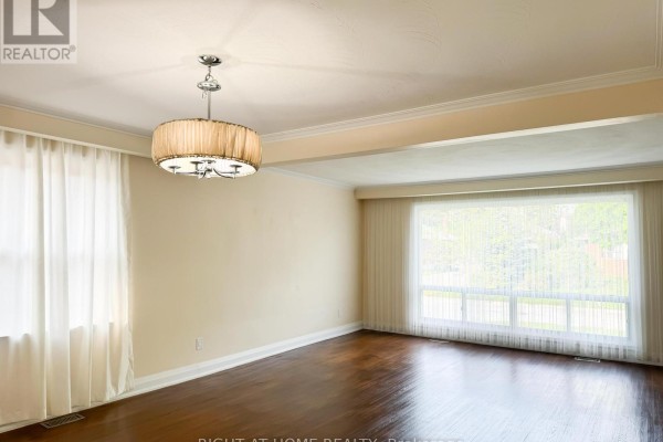 Bedroom 3 - 30 Northampton Drive, Toronto, ON M9B4S6 Photo 5