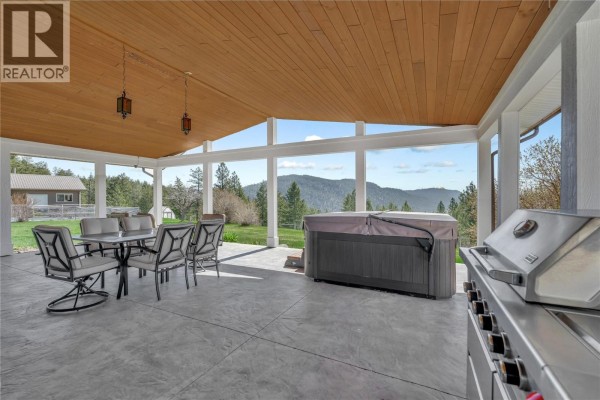 30 Osborne Road, Summerland, BC, photo 3