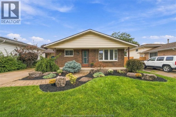 4pc Bathroom - 30 Pearl Street, Tilbury, ON N0P2L0 Photo 2
