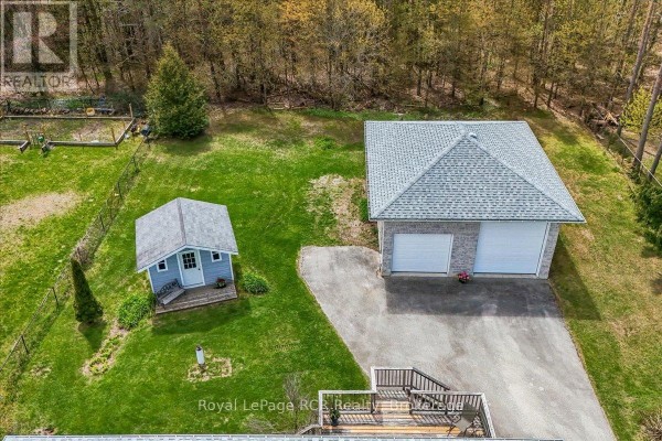 Primary Bedroom - 30 Pine Tree Drive, South Bruce Peninsula, ON N0H1P0 Photo 4