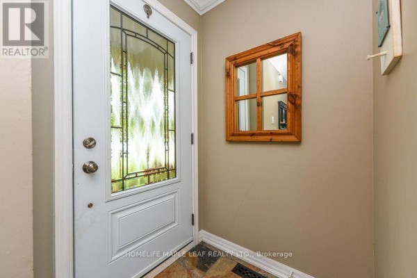 Bedroom 2 - 30 Primrose Crescent, Brampton, ON L6Z1E2 Photo 5