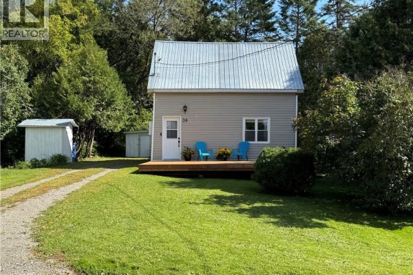 Storage - 30 Queen St, Hartland, NB E7P2M2 Photo 2