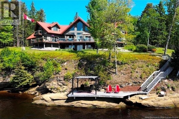 30 Rockcliff Boulevard, Miramichi, NB, photo 3