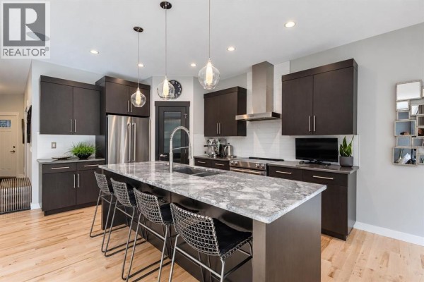 Laundry room - 30 Rockford Road Nw, Calgary, AB T3G0C9 Photo 5
