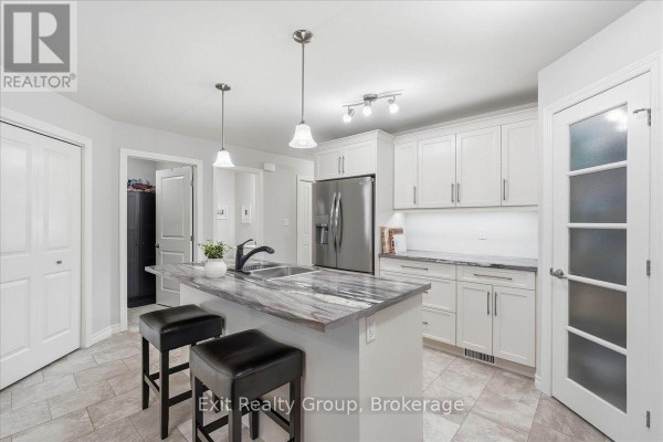 Utility room - 30 Sandhu Crescent, Belleville, ON K8P0G6 Photo 5