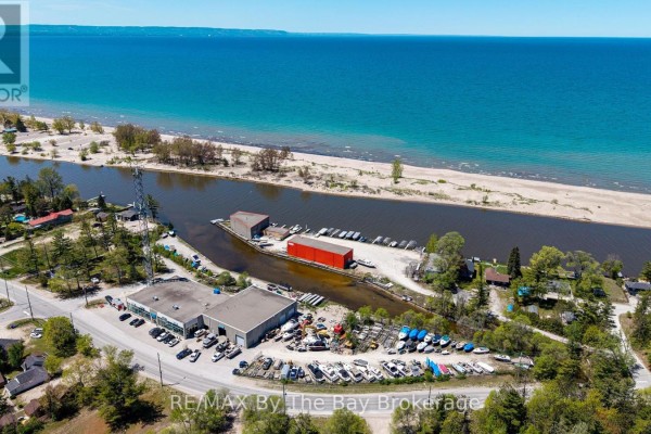 30 Shore Line E, Wasaga Beach, ON L9Z2X2 Photo 5