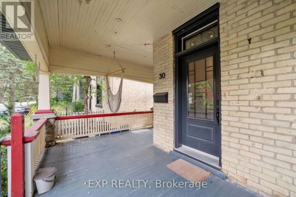 Living room - 30 Springbank Drive, London South, ON N6J1E3 Photo 3