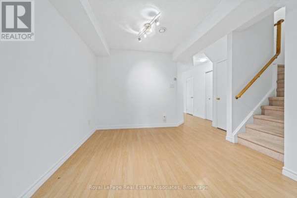 Bedroom 2 - 30 Stewart Maclaren Road, Halton Hills, ON L7G5L9 Photo 5