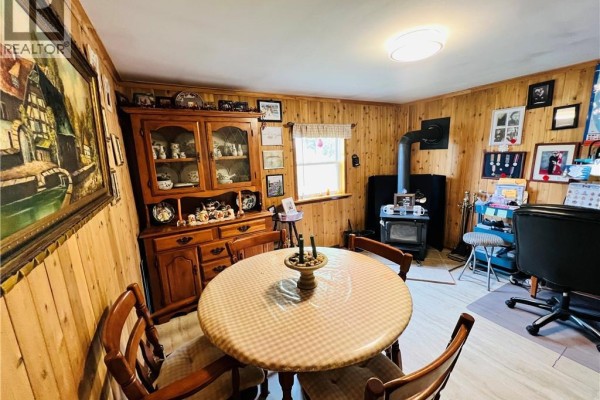 Kitchen - 30 Stover Road, Fairhaven, NB E5V1P8 Photo 5