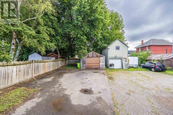 30 Wellington St E, Sault Ste  Marie, ON, photo 3