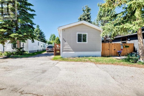 300, 3223 83 Street Nw, Calgary, AB, photo 2