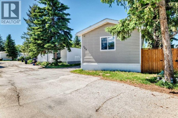 300, 3223 83 Street Nw, Calgary, AB, photo 3
