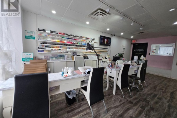 300 - 5519 Yonge Street, Toronto, ON, photo 2