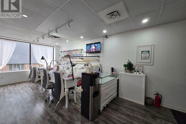 300 - 5519 Yonge Street, Toronto, ON M2N5S3 Photo 5