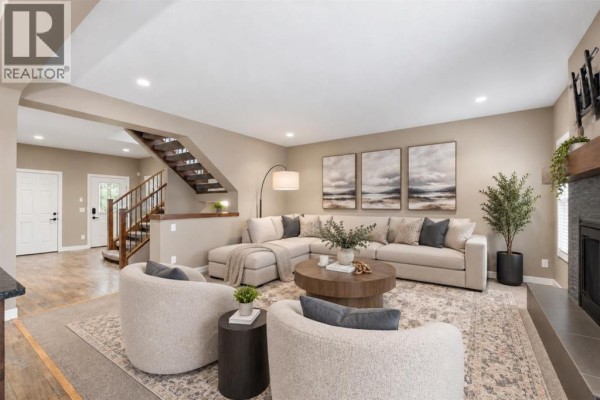 Living room - 300 Aspenmere Way, Chestermere, AB T1X0Y2 Photo 5