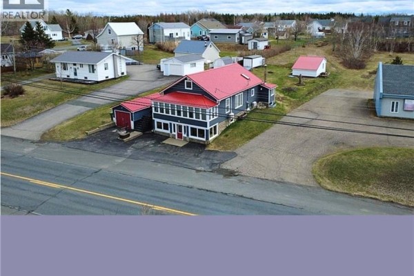 Bath (# pieces 1-6) - 300 Boulevard St-pierre Ouest, Caraquet, NB E1W1A3 Photo 2