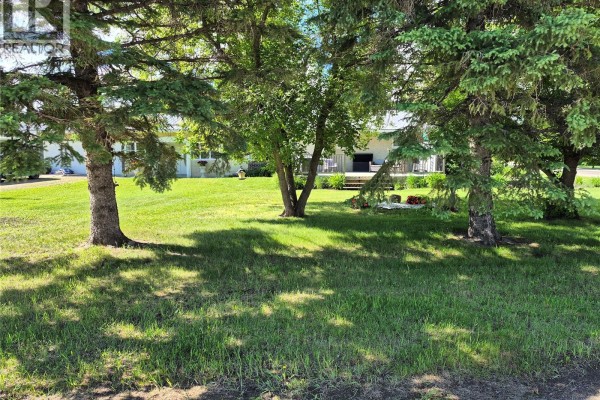 3pc Bathroom - 300 Dion Avenue, Cut Knife, SK S0M0M0 Photo 4