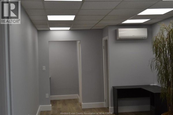 300 Eugenie Street East Unit# Suite E, Windsor, ON N8X2Y1 Photo 2