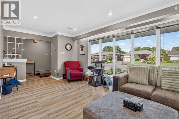 Eat in kitchen - 300 Knoll Street, Port Colborne, ON L3K5B9 Photo 5