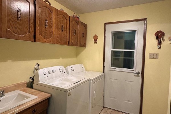 Other - 300 Livingstone Road, Pelly, SK S0A2Z0 Photo 2