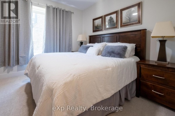300 Sandpiper Lane, Georgian Bluffs, ON, photo 2
