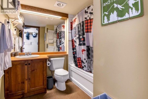 300 Strayhorse Road Unit# 219, Apex Mountain, BC V0X1N6 Photo 5