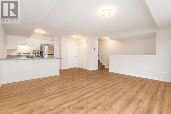 300 Zenith Private, Ottawa, ON K2J6N2 Photo 4
