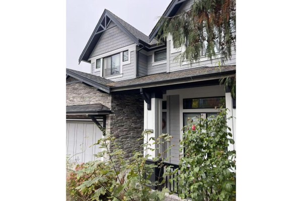 Residential for rent at 3000 Helc Place, Surrey, BC - MLS® 3kuPjK
