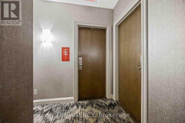 Primary Bedroom - 3001 - 21 Hillcrest Avenue, Toronto, ON M2N7K2 Photo 4