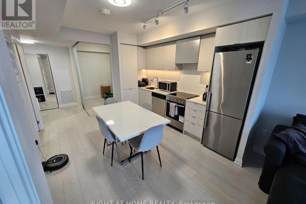 3001 - 30 Gibbs Road, Toronto, ON M9B0E4 Photo 4