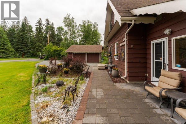 Kitchen - 3001 Riverview Road, Prince George, BC V2K4Y5 Photo 4