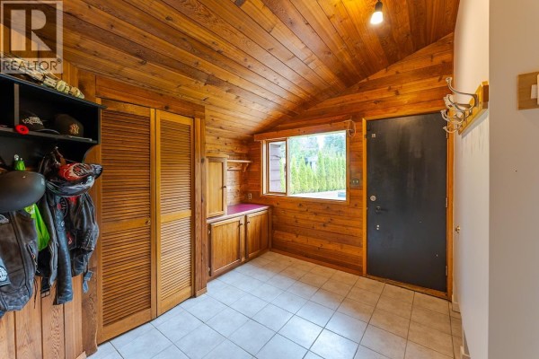 Kitchen - 3001 Riverview Road, Prince George, BC V2K4Y5 Photo 5