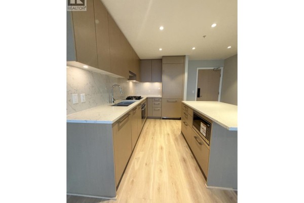 3003 5938 Olive Avenue, Burnaby, BC V5H0M6 Photo 5