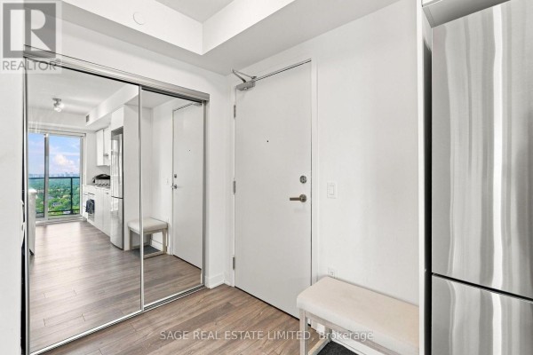 3004 - 195 Redpath Avenue, Toronto, ON M4P0E4 Photo 5