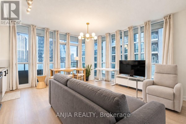 3004 - 33 Bay Street, Toronto